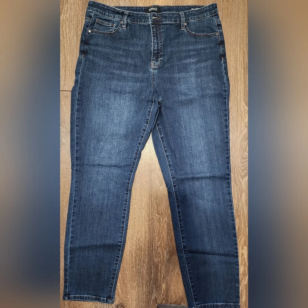 Buffalo, Molle High Rise, Stretch Skinny, 14, Medium Wash Denim - Picture 4 of 5